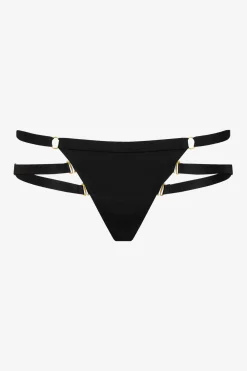 Maison Close FataleString