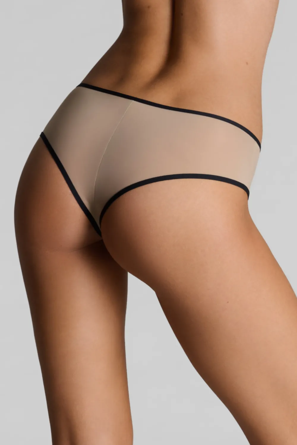 Maison Close La ParisienneSet de 3 Bas Beige Foncé
